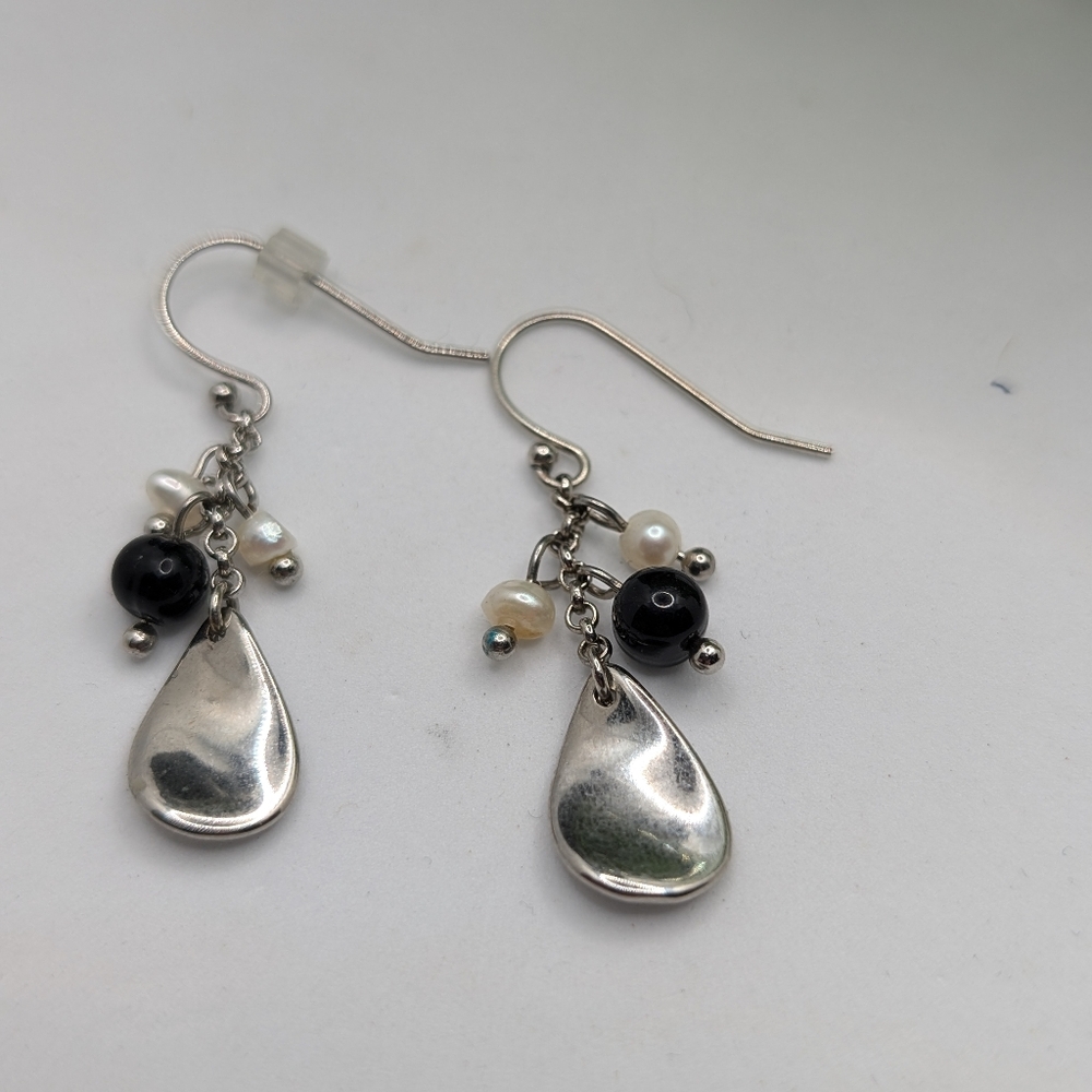 Lia Sophia earrings